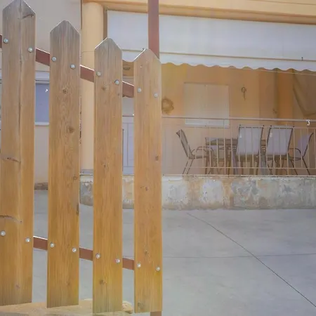 La Pietra Verga Kalamáta